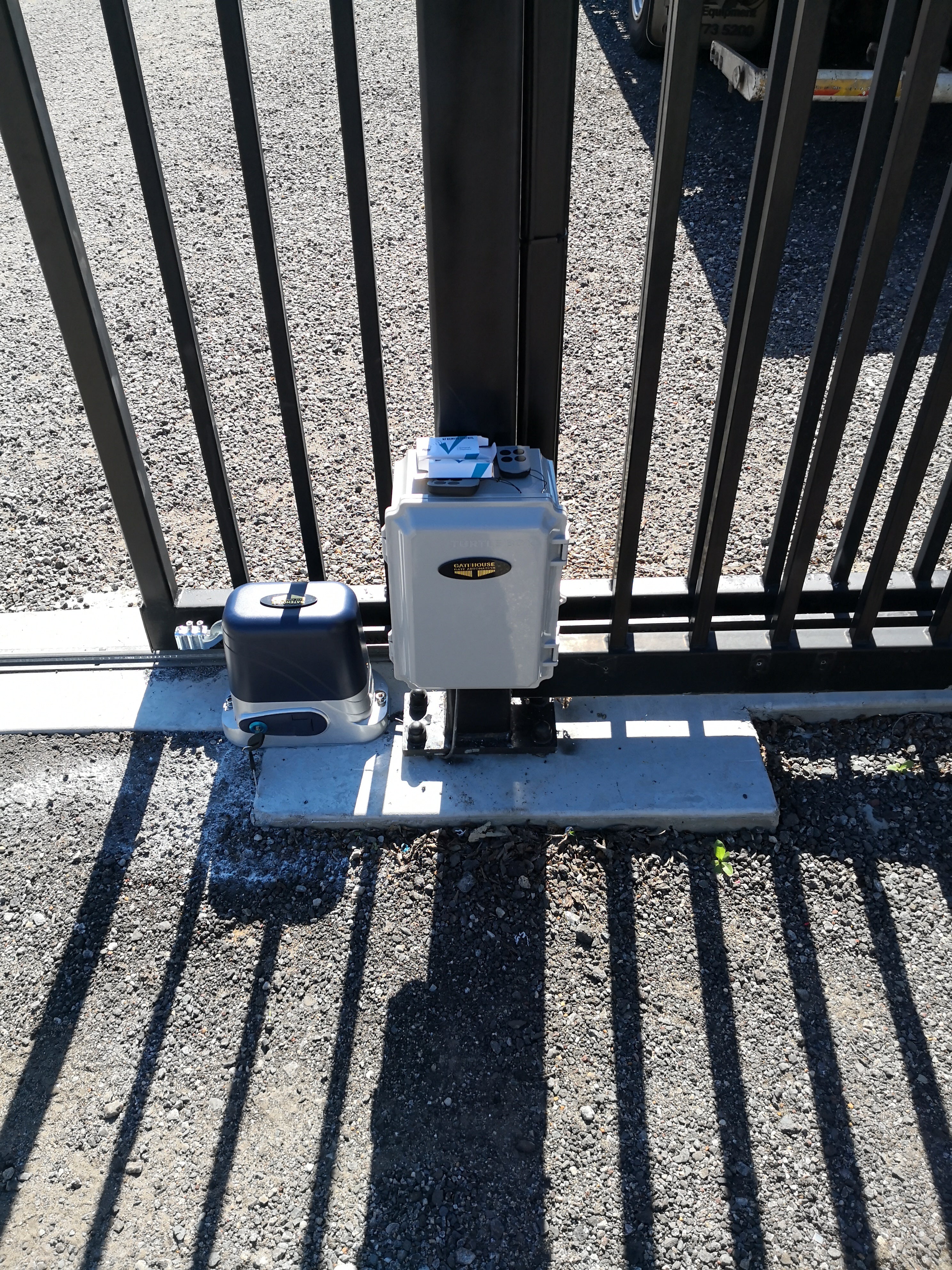 Can you have battery backup with my sliding gate....Yes you can